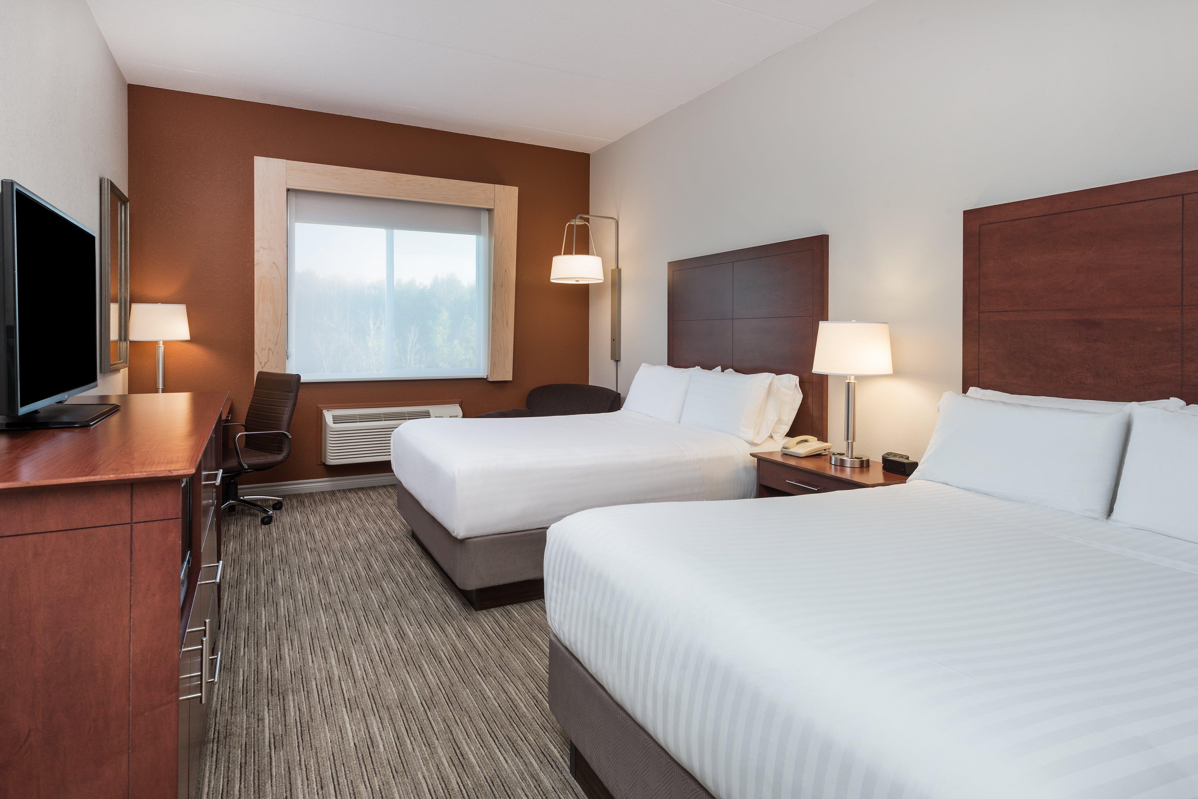 Holiday Inn Express Hotel & Suites 1000 Islands - Gananoque By Ihg Exterior foto
